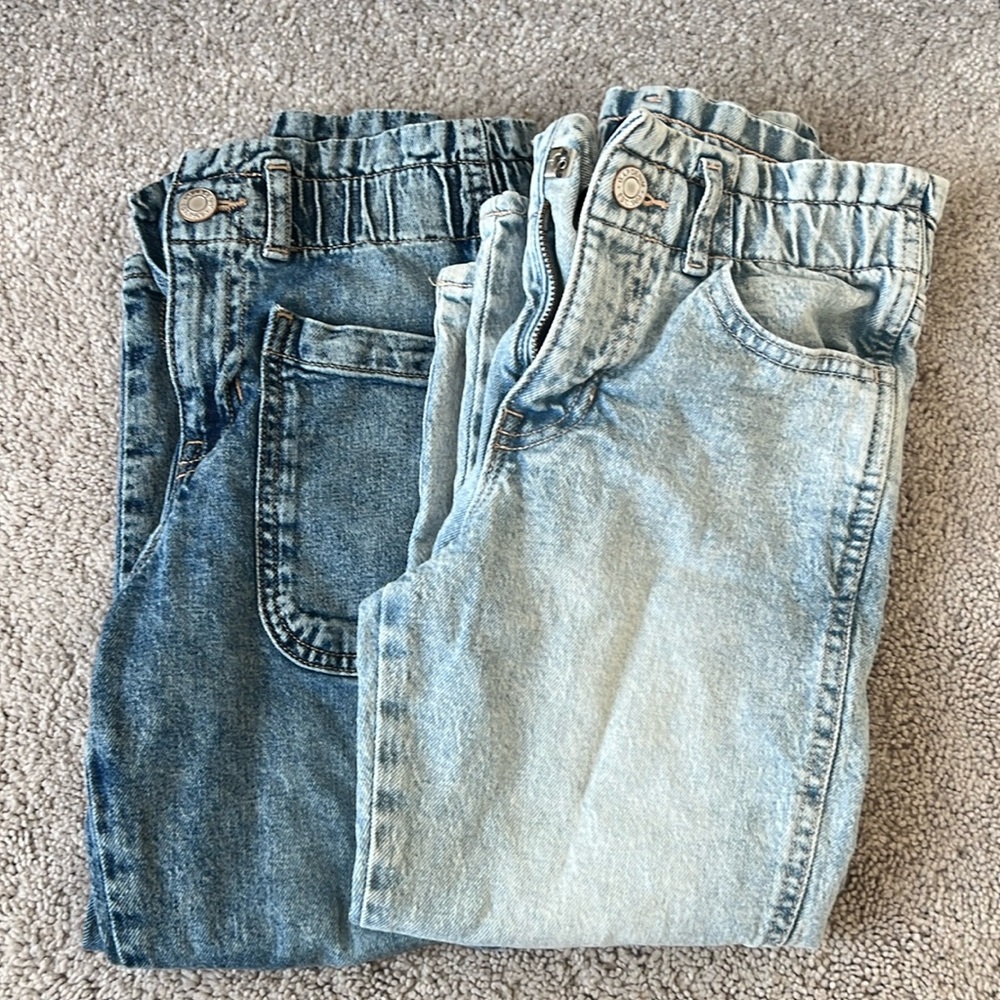 Gap “mom jeans” girls size 6 (2 pairs)